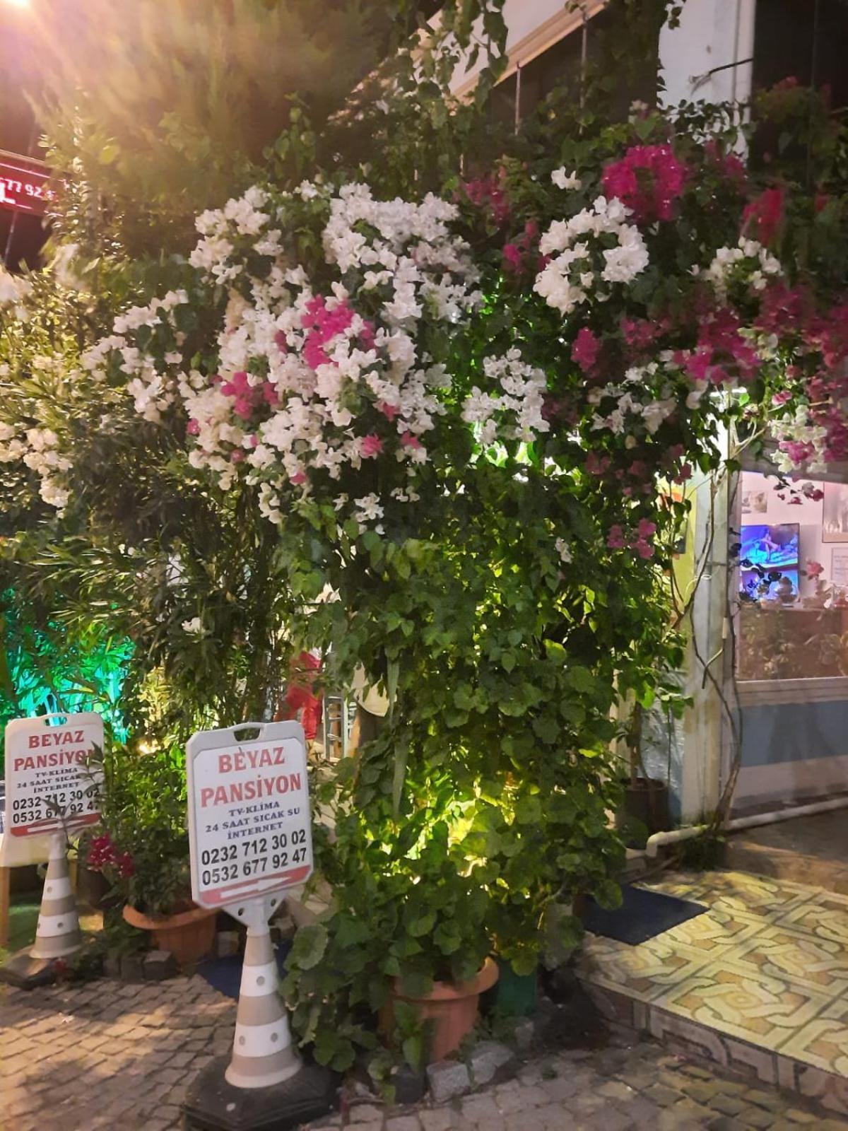 Beyaz Apart Pansiyon Çeşme Dış mekan fotoğraf